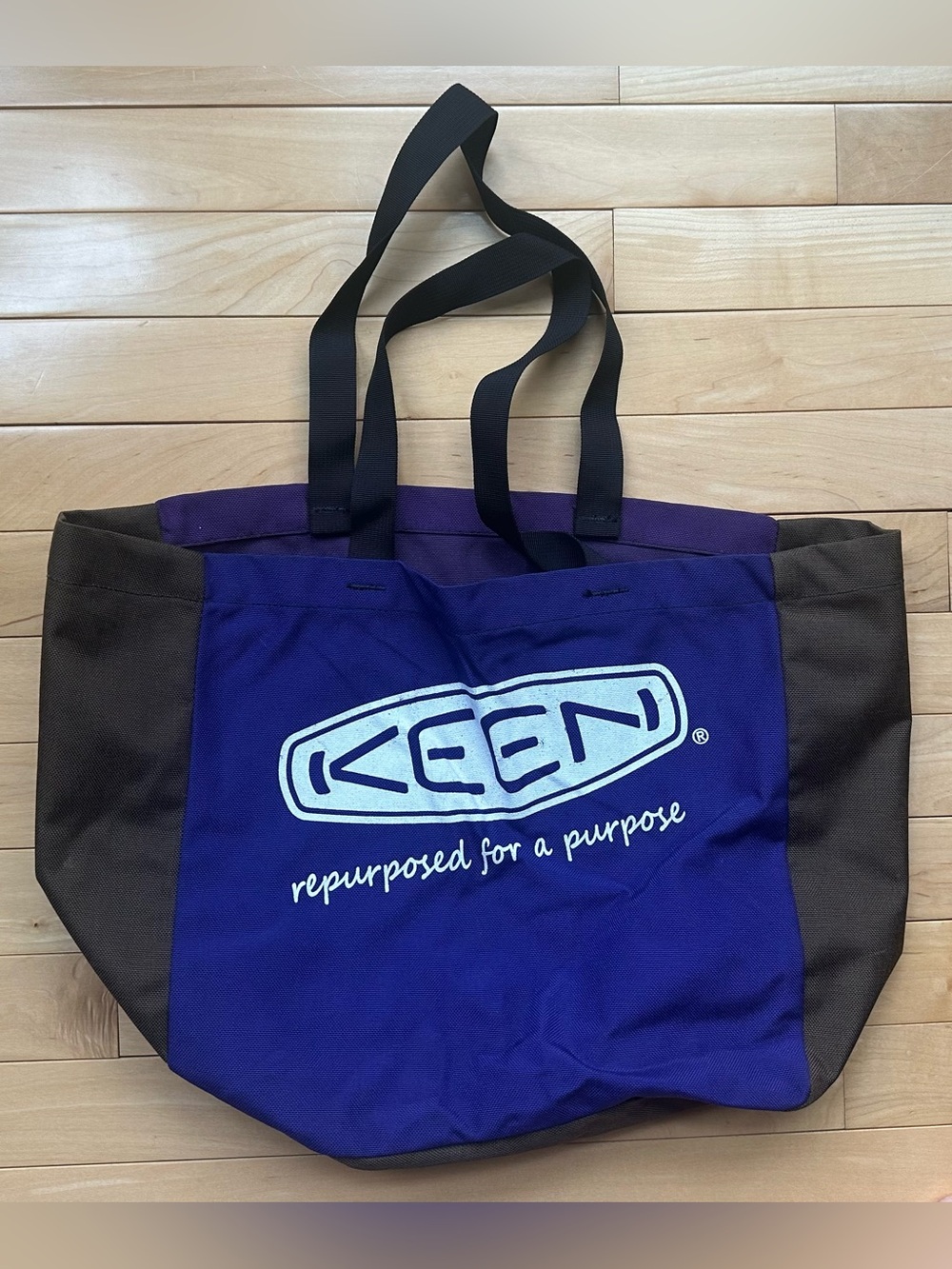 KEEN “repurposed for a purpose” utility tote bag • unisex • durable